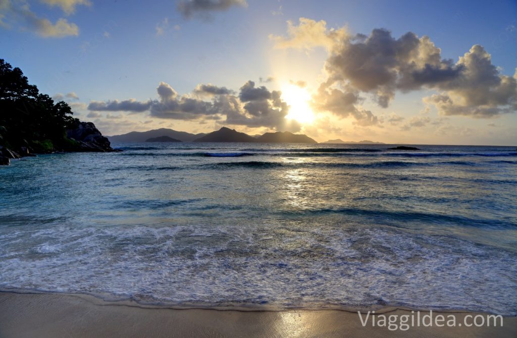 Sunset Anse Severe
