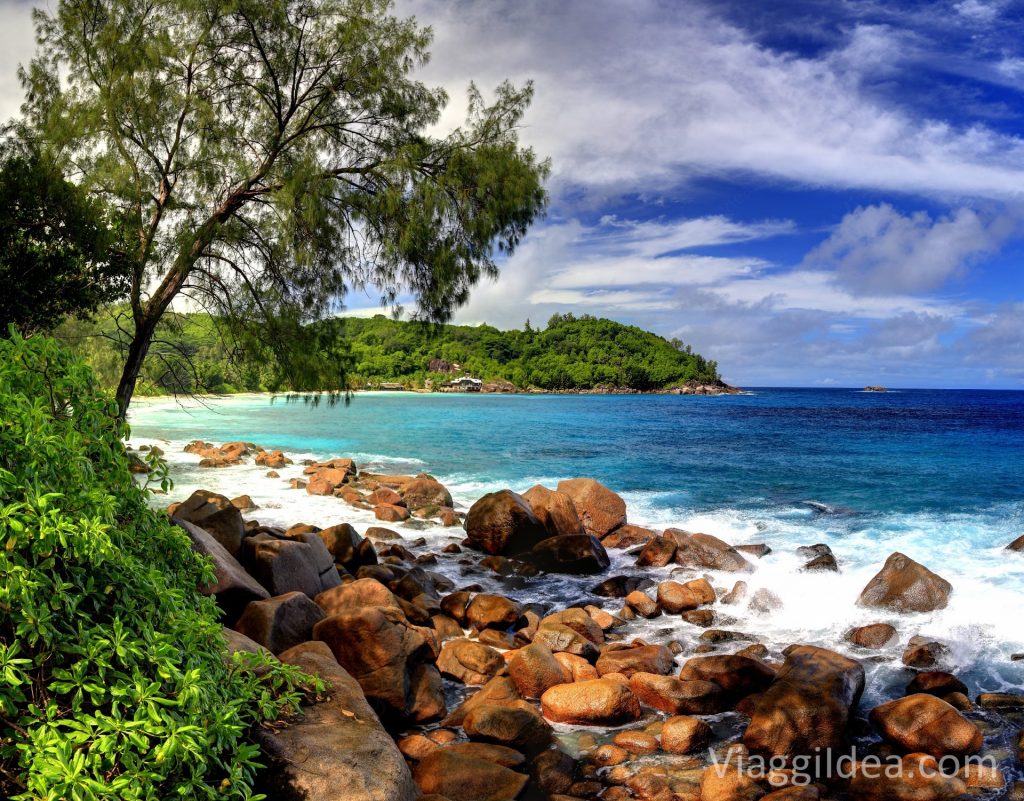 Anse Takamaka