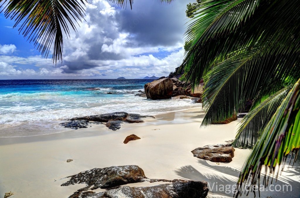 Anse la Libertè - Four Seasons Mahè