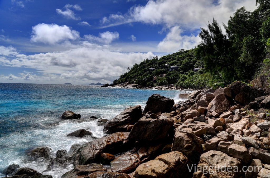 Anse la Libertè - Four Seasons Mahè