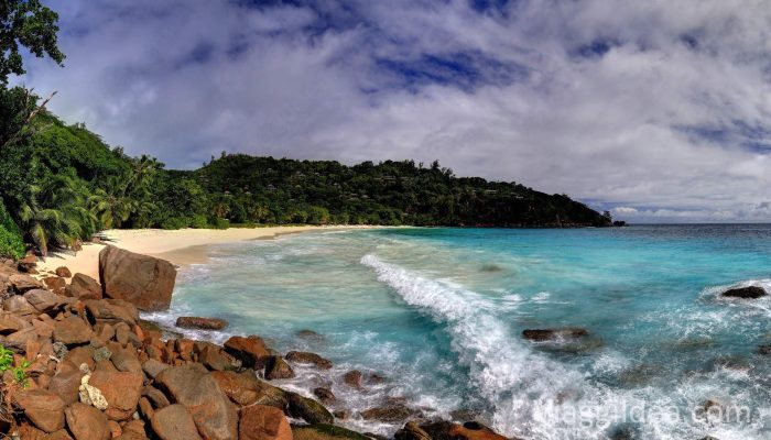 Anse la Libertè - Four Seasons Mahè