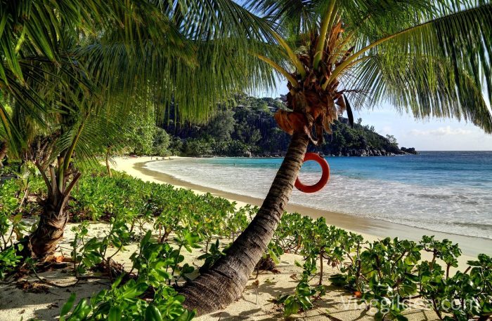 Anse la Libertè - Four Seasons Mahè