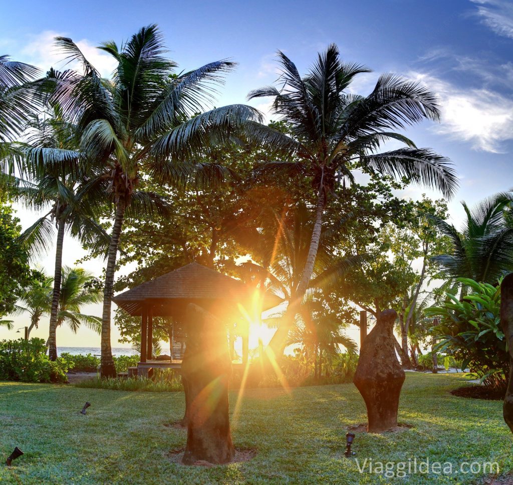 Anse la Libertè - Four Seasons Mahè