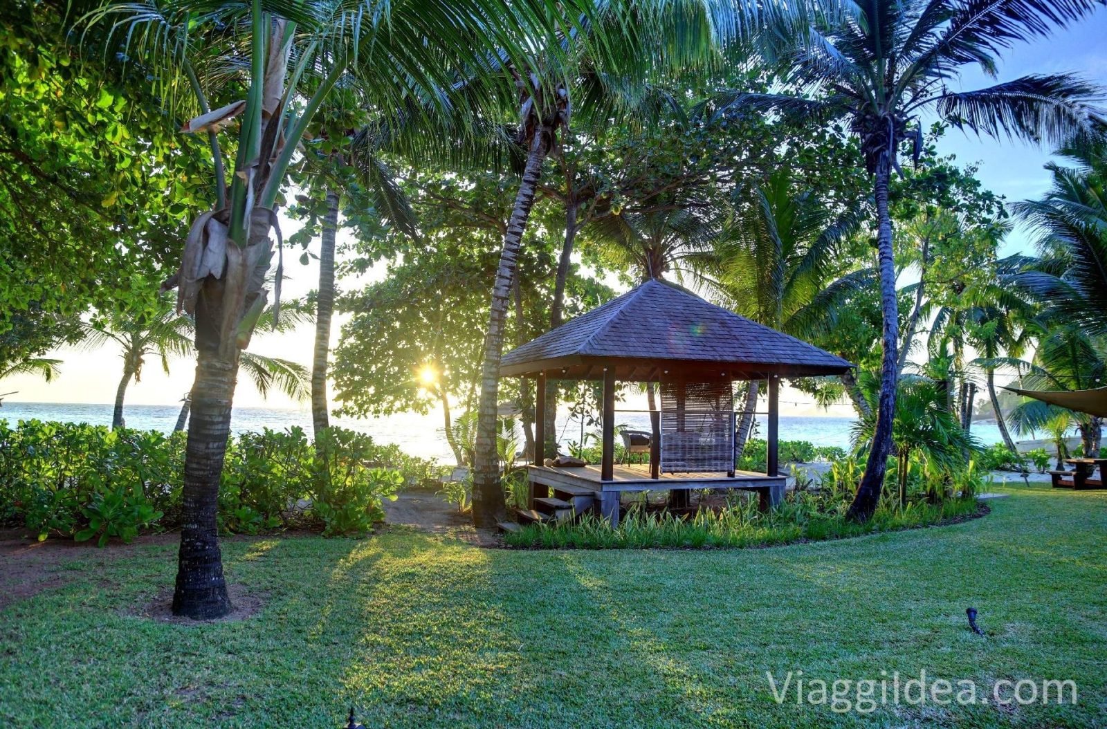 Anse la Libertè - Four Seasons Mahè