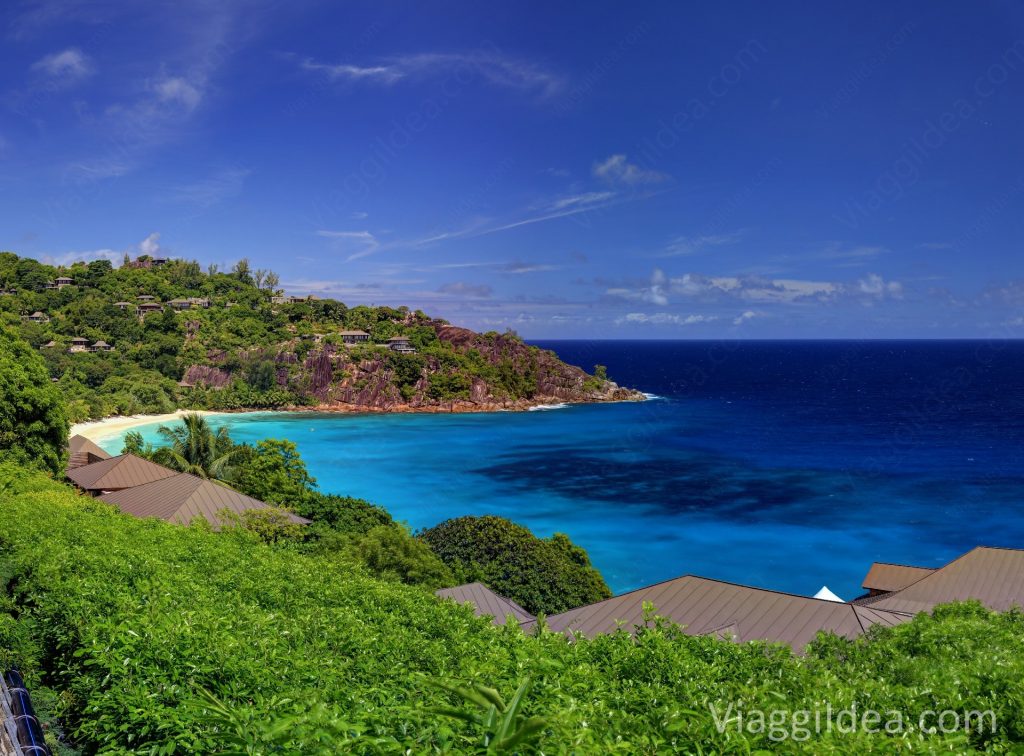 Anse la Libertè - Four Seasons Mahè