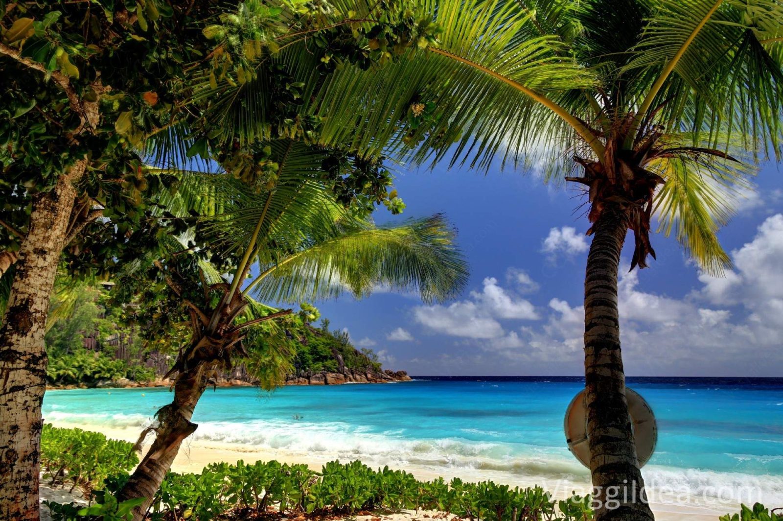 Anse la Libertè - Four Seasons Mahè